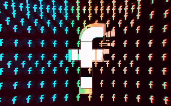 Крупная аналитическая компания собрала данные 50 млн пользователей Facebook