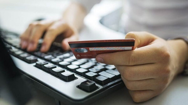 Кибермошенники похитили из банков Хабаровского края более 9 млн рублей
